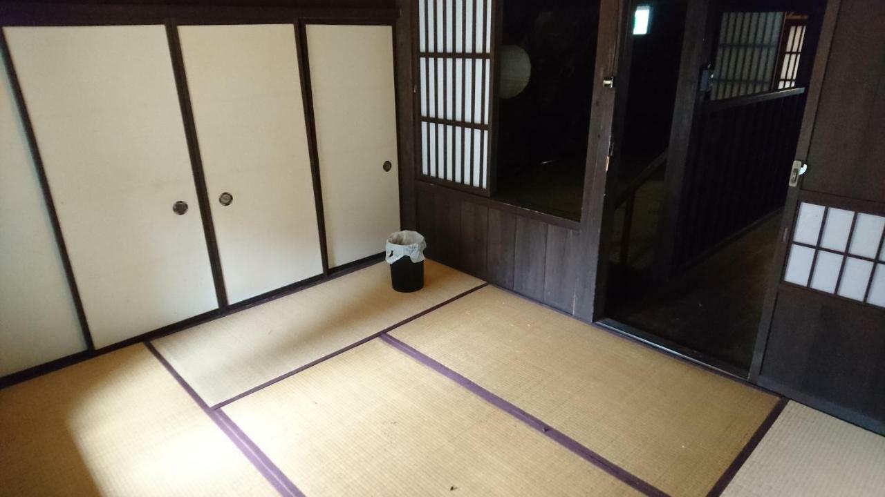 Gokayama Gassho No Sato Hotel Nanto Bagian luar foto